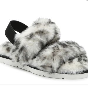 Dolce Vita Paxxy Sandals
